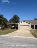 featured image of 3462 S Doris Ave