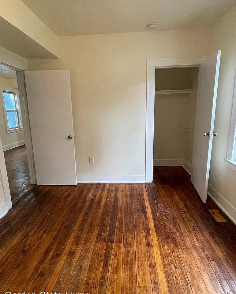 24-26 Irving Ave Fl 2 #2 - Photo 4 of 12