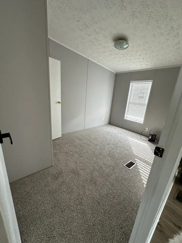 64 Hancock St - Photo 2 of 17