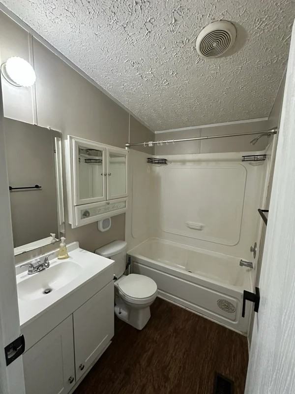 64 Hancock St - Photo 6 of 17