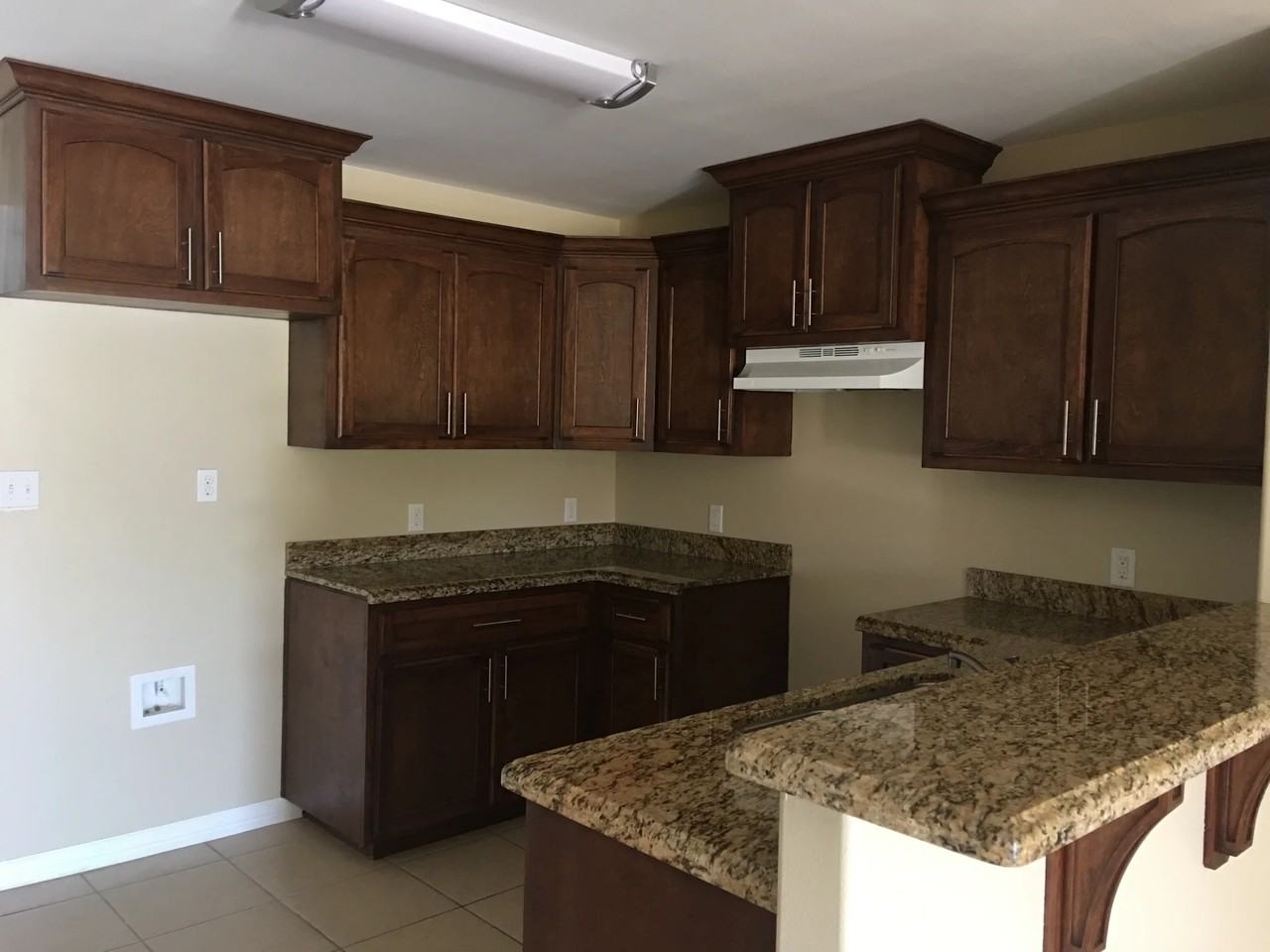 23879 Southfork Dr - Photo 3 of 6