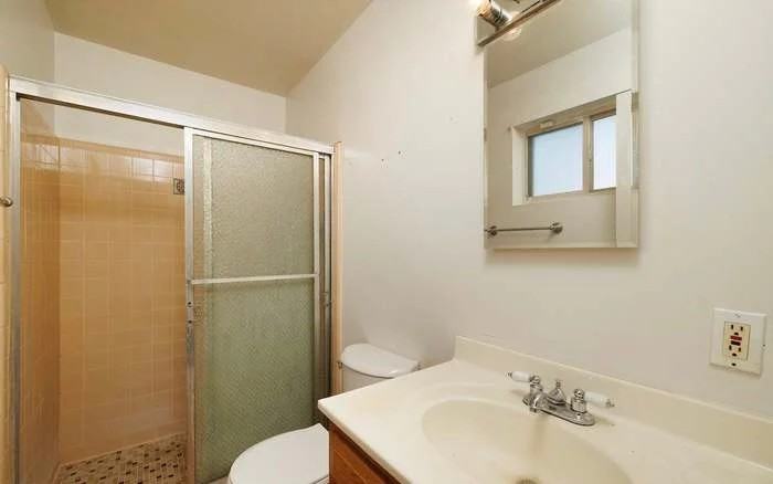 3714 W Echo Ln - Photo 5 of 16