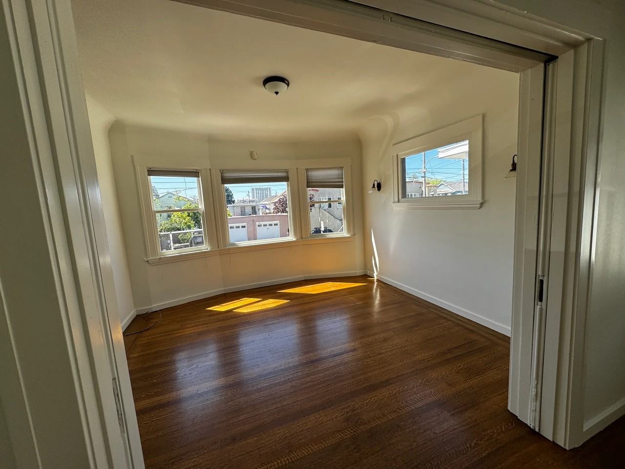 5964 Marshall St - Photo 2 of 11