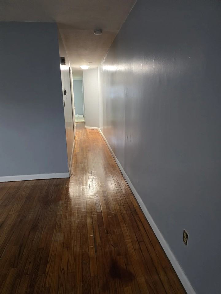 100 Bond St #1W - Photo 3 of 5