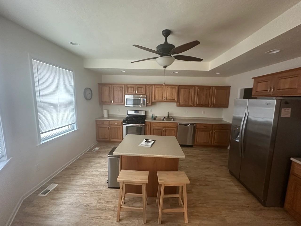 318 E Locust St #A - Photo 5 of 10