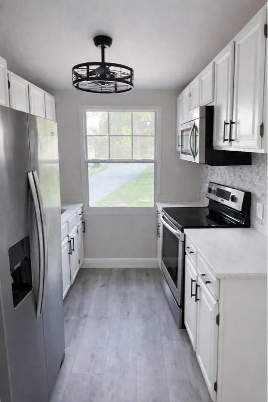 7521 Nundy Ave - Photo 3 of 13