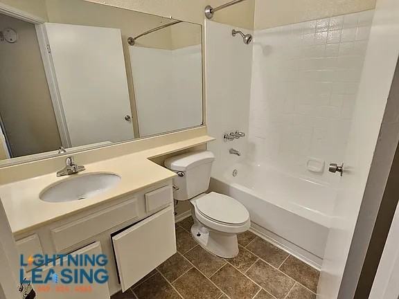 8731 De Soto Ave #101 - Photo 7 of 13