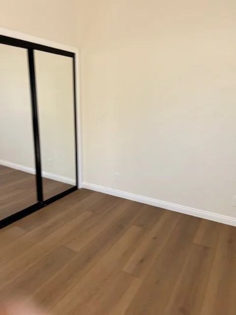 9615 Kauffman Ave #B - Photo 2 of 12