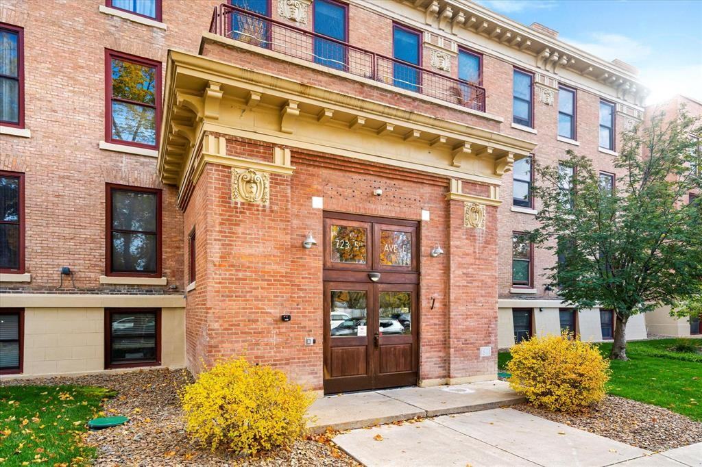 723 5th Ave E #218S - Photo 2 of 14