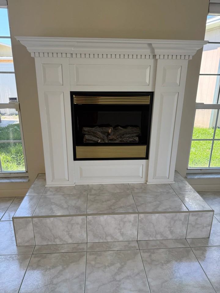 7908 N Woodlynne Ave - Photo 3 of 16