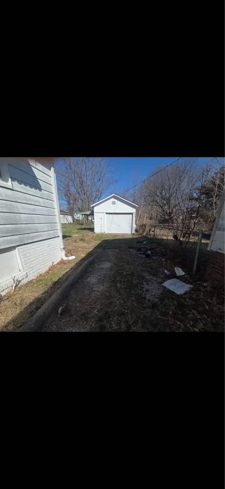 1390 N Huron St - Photo 6 of 11