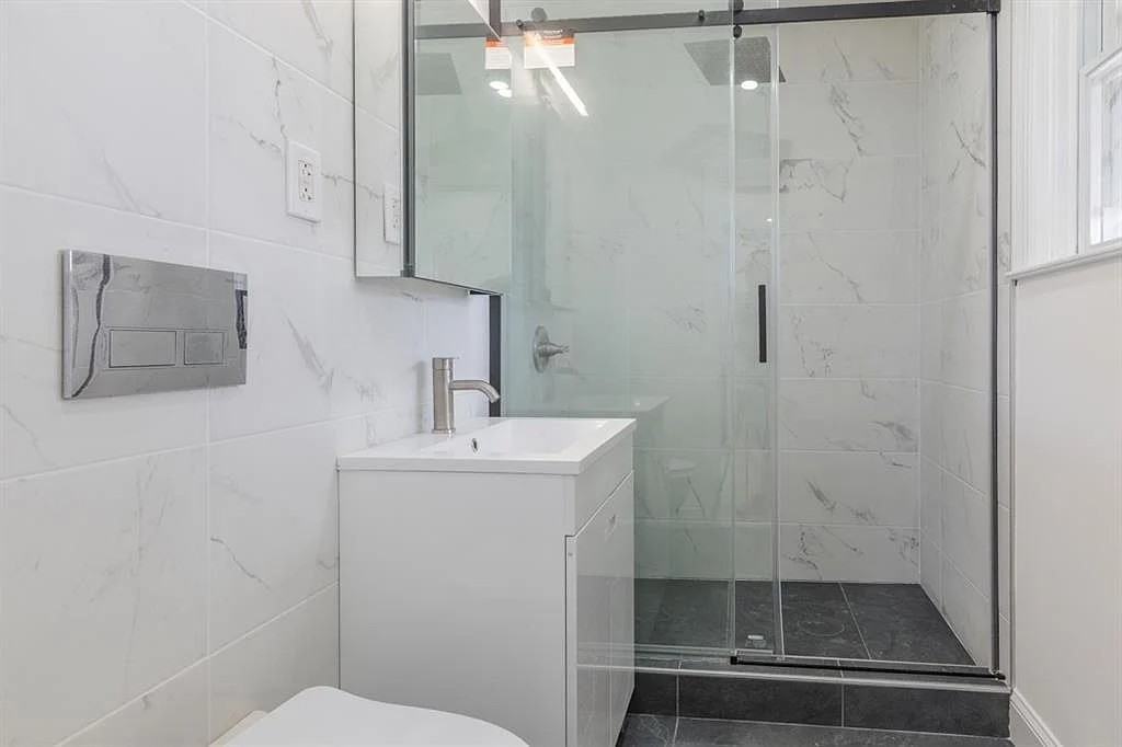 205 Ives St #205IVESST2 - Photo 3 of 9