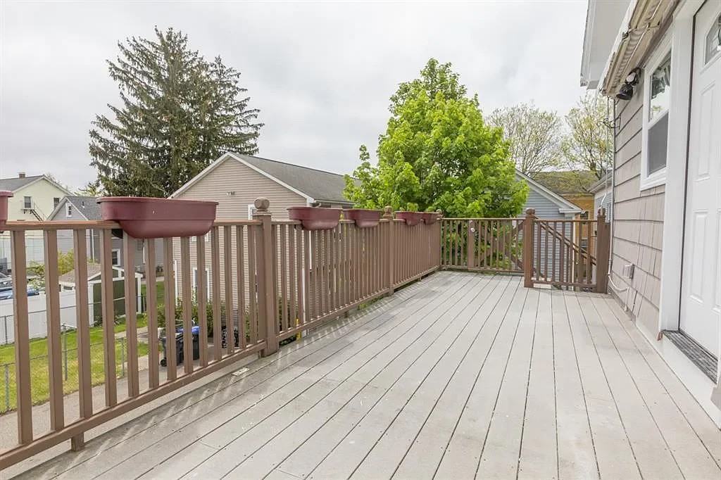 205 Ives St #205IVESST2 - Photo 5 of 9