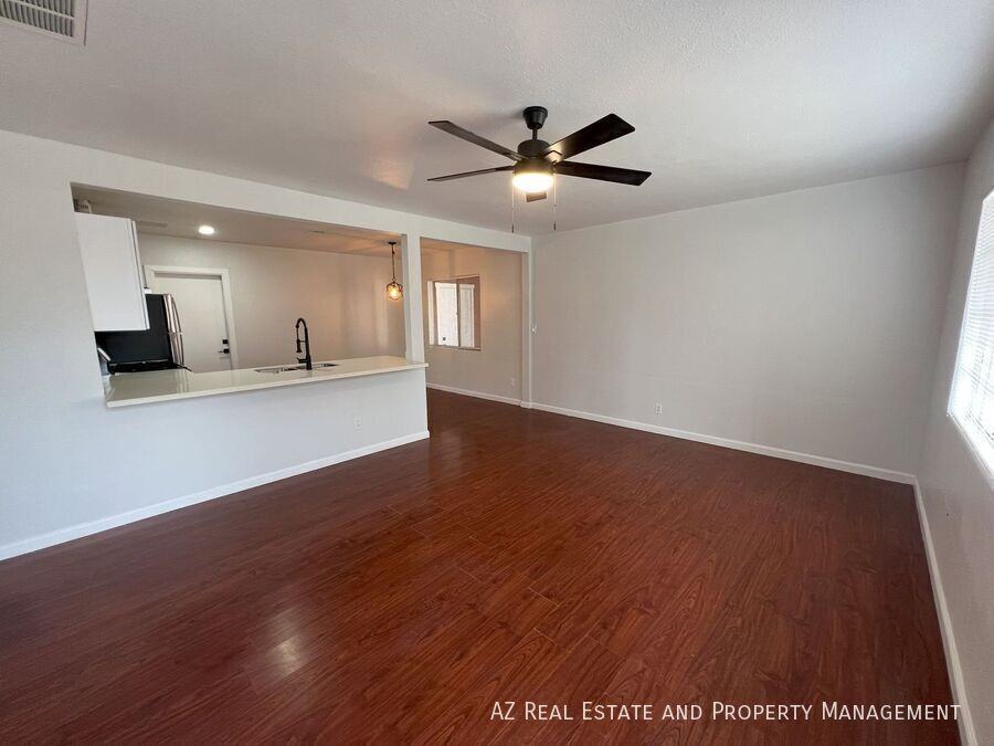 3037 E Brill St - Photo 3 of 24