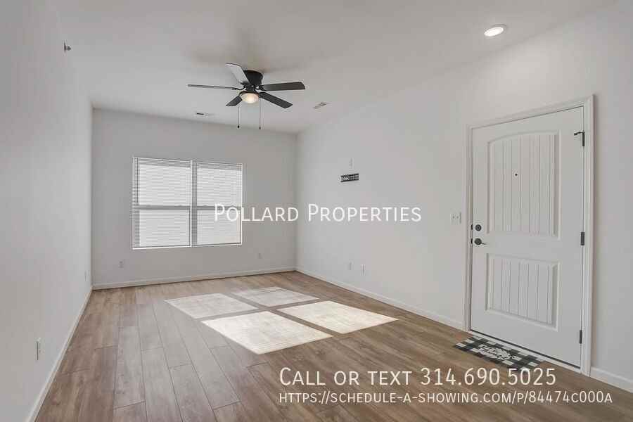 422 Parkview Dr #422 - Photo 3 of 50