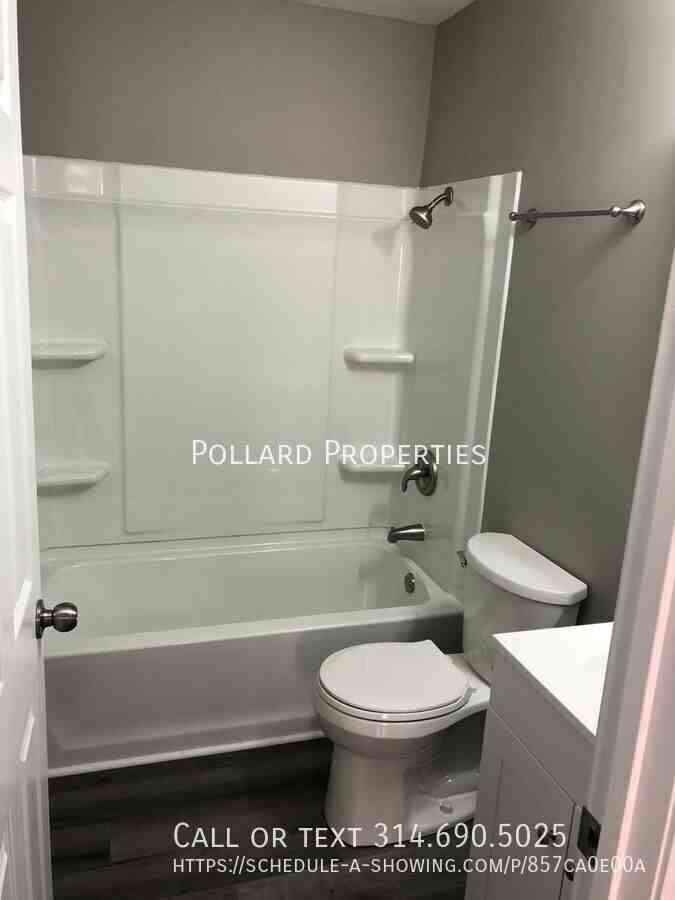 740 W Wood St #6 - Photo 7 of 30