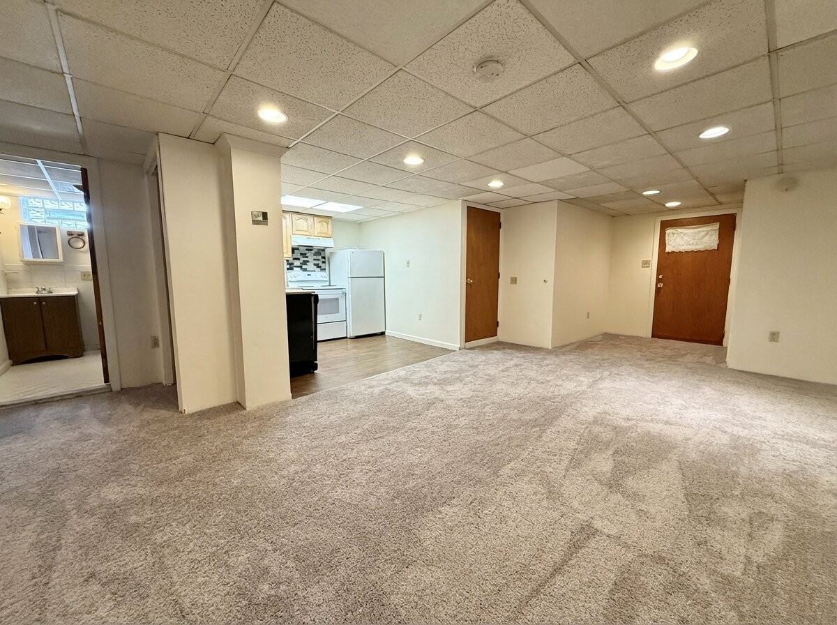 604 Primos Ave #1 - Photo 3 of 11