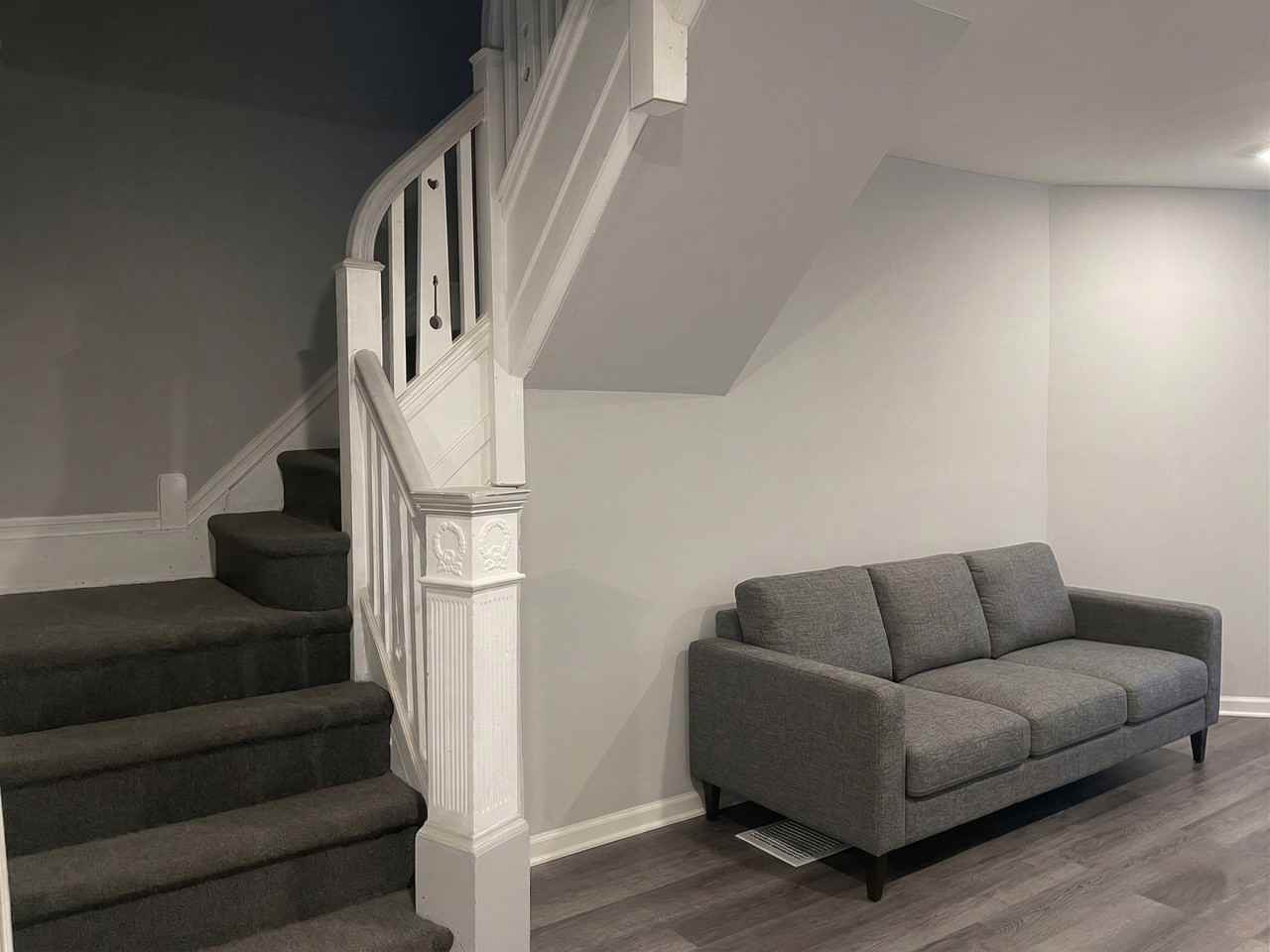 206 N 60th St - Photo 4 of 10