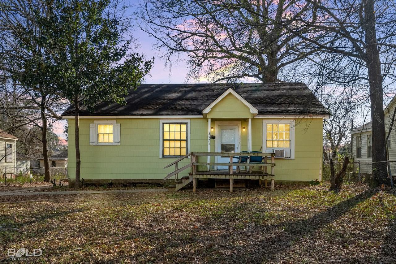 3523 Lillian St - Photo 2 of 3