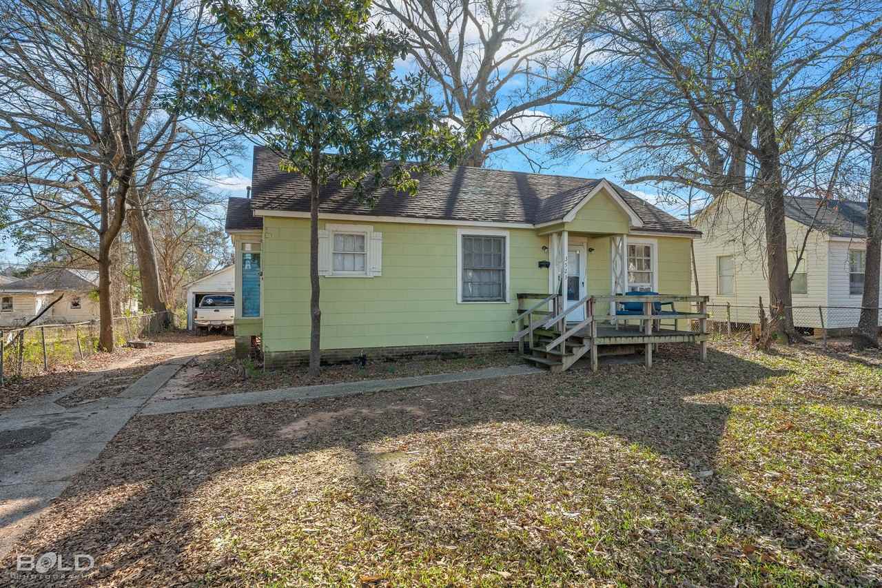 3523 Lillian St - Photo 3 of 3