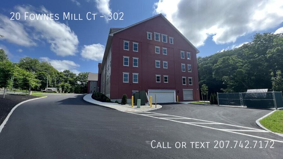 20 Fownes Mill Ct #302 - Photo 2 of 44