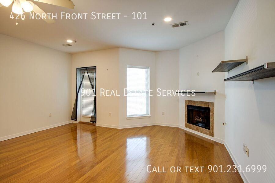 426 N Front St #101 - Photo 5 of 29