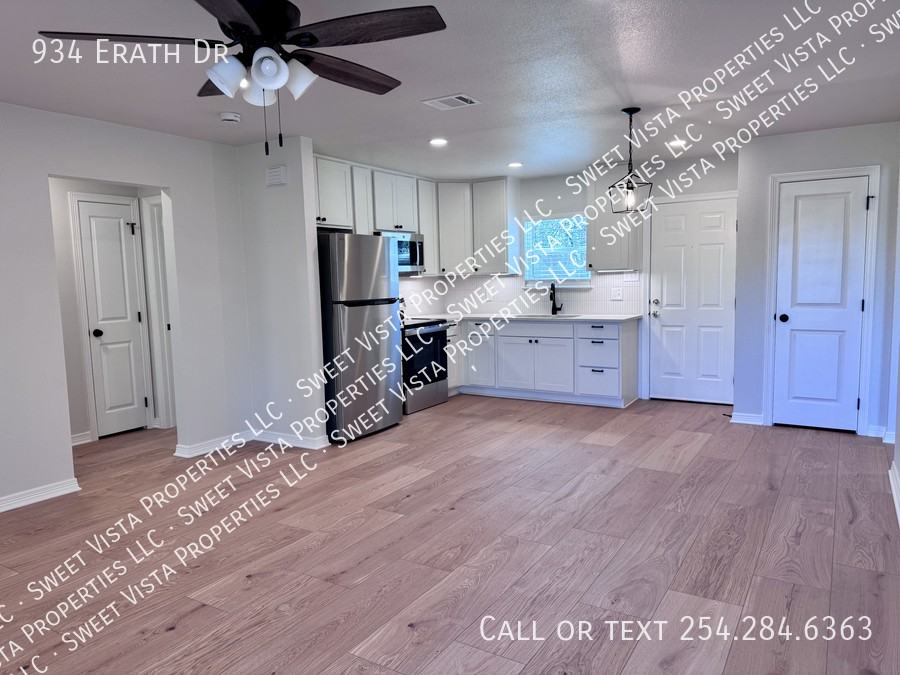 934 Erath Dr - Photo 2 of 18