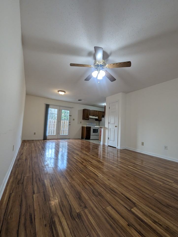 5305 Trace Manor Ln #NA - Photo 4 of 20