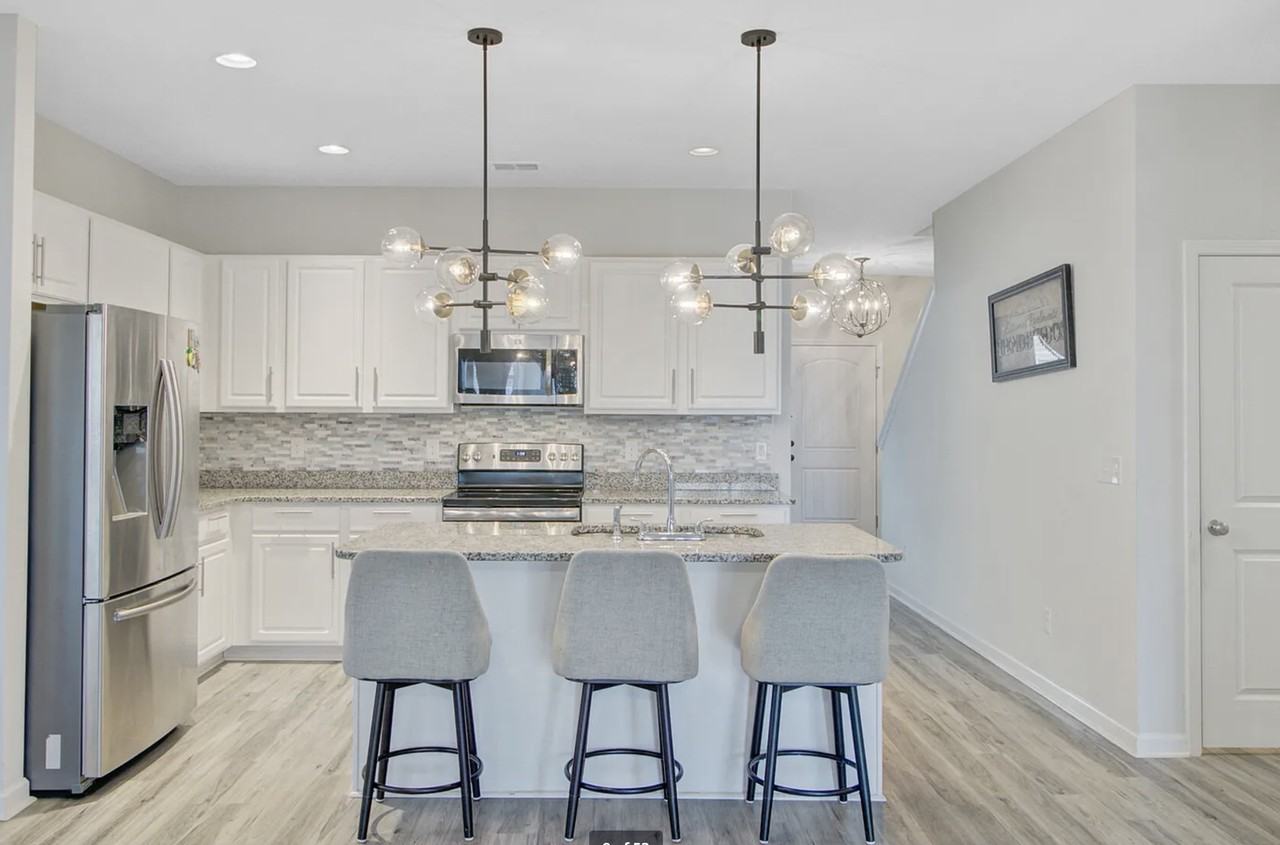 142 Clydesdale Cir #NA - Photo 5 of 21