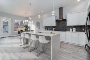 featured image of 1901 Jay St #NA