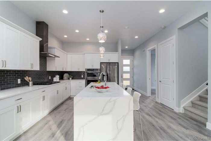 1901 Jay St #NA - Photo 7 of 26