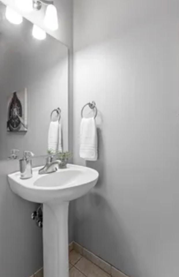 218 W 17th St - Photo 7 of 14