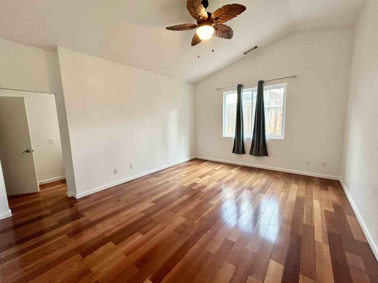 1757 Fox Glove Ct #NA - Photo 6 of 14