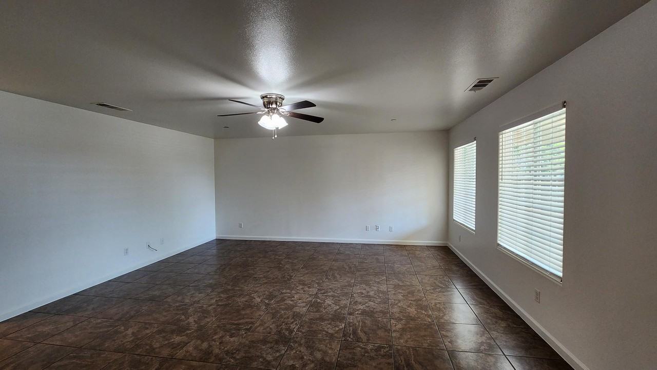 1659 Bullard Ave #NA - Photo 3 of 14