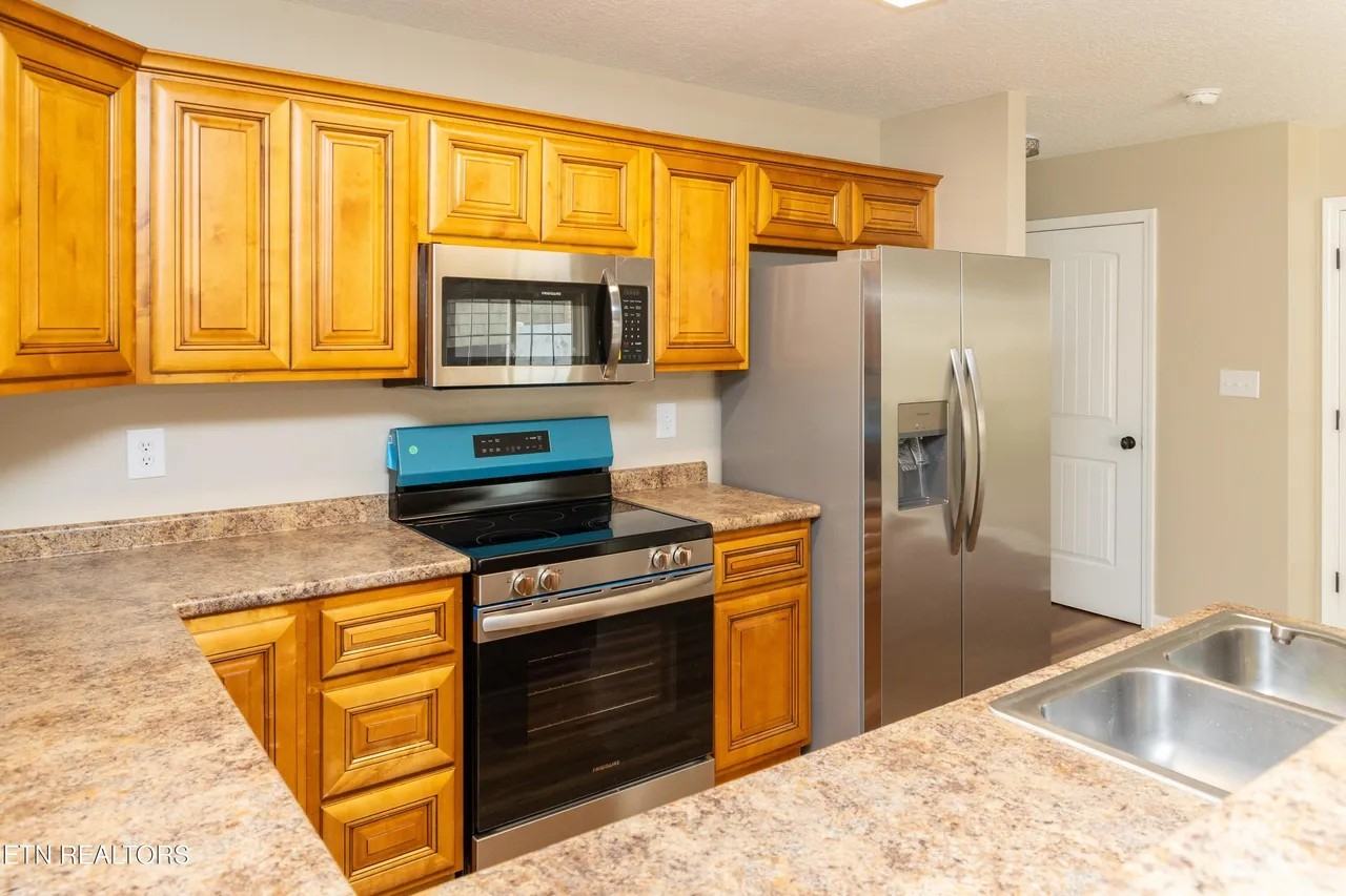 217 Bar Tall Way #217 - Photo 4 of 18