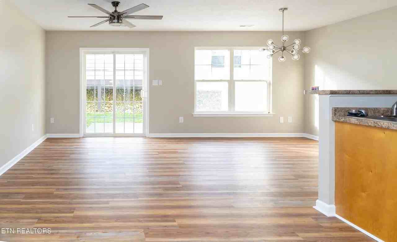 217 Bar Tall Way #217 - Photo 6 of 18