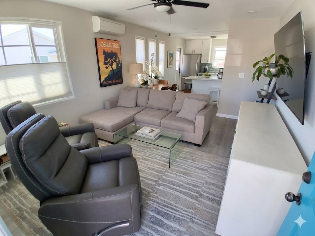 2768 Nye St #NA - Photo 2 of 15