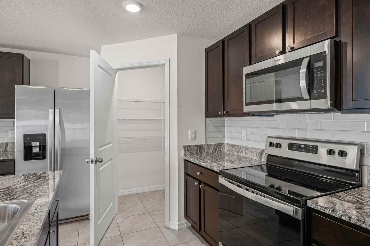 4138 Autumn Amber Dr #NA - Photo 5 of 26