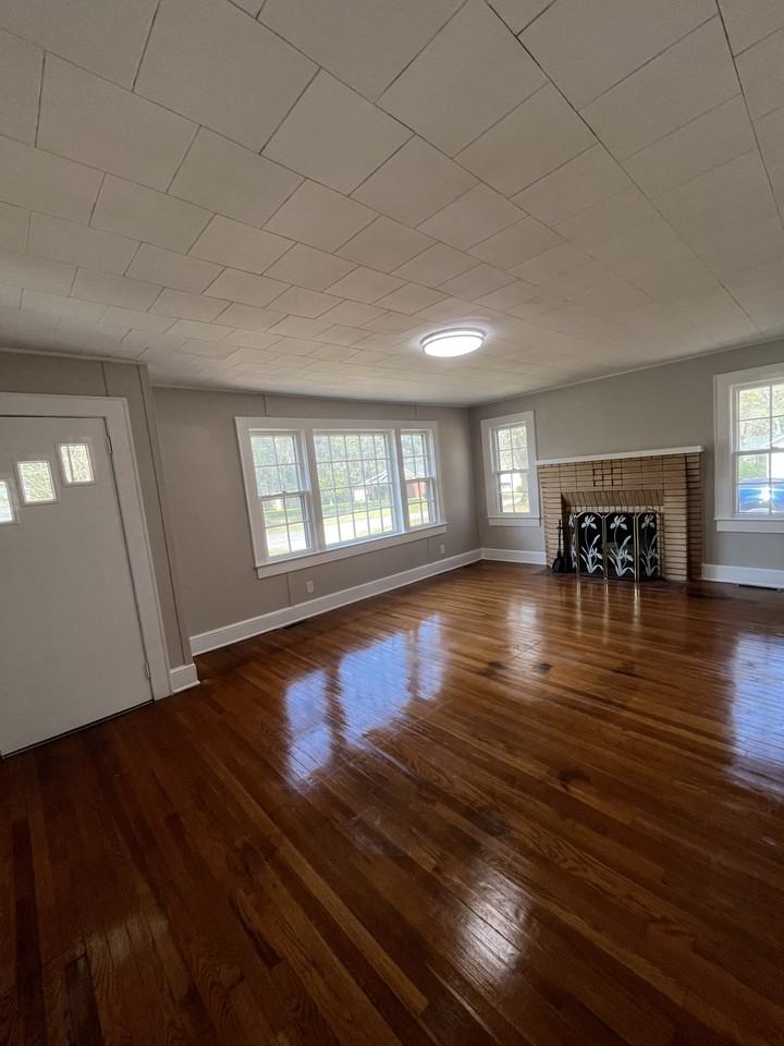 191 Sunset St #NA - Photo 7 of 11