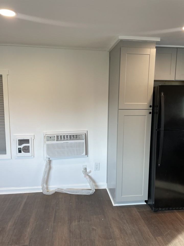 1594 Wallace Thompson Rd #NA - Photo 7 of 28