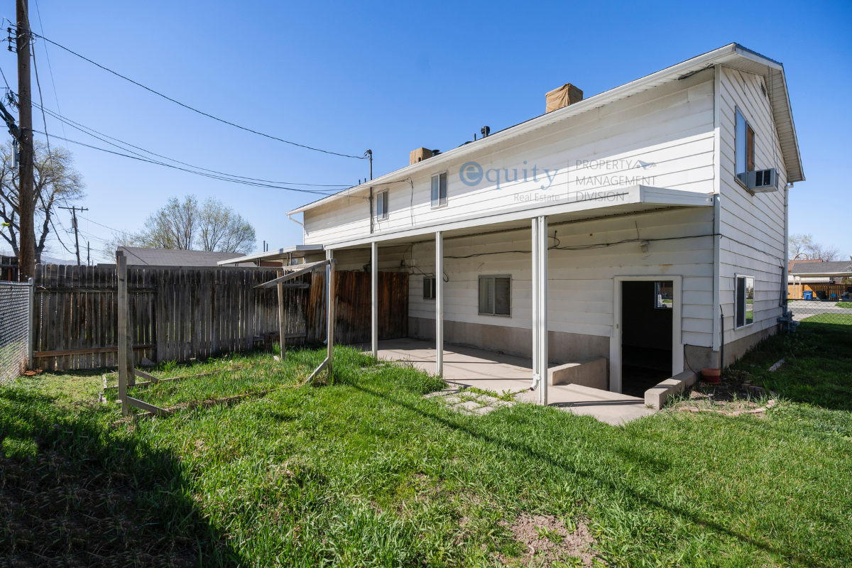 1965 W Hyannis Ave #1965 - Photo 5 of 19