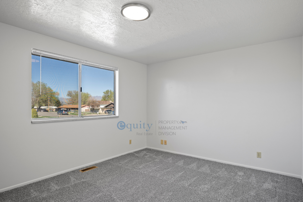 1965 W Hyannis Ave #1965 - Photo 6 of 19