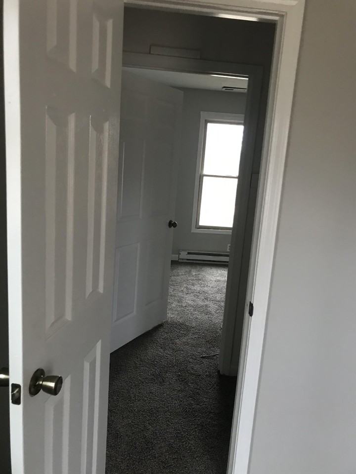 242 Cherry Ln #1 - Photo 5 of 7