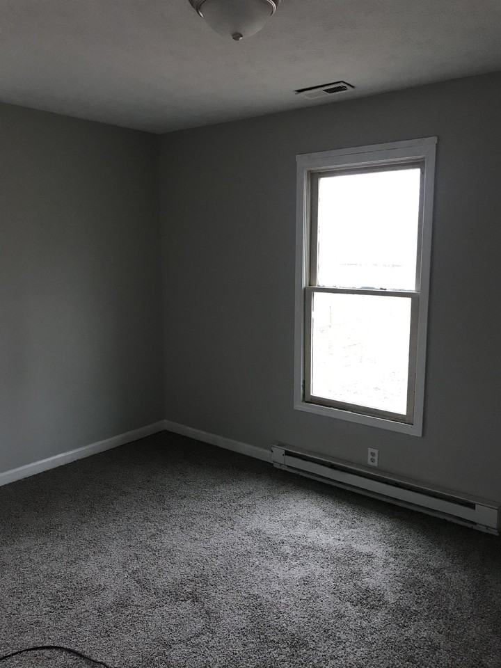 242 Cherry Ln #1 - Photo 6 of 7