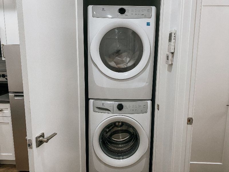 2531 West Girard Avenue - Photo 4 of 11