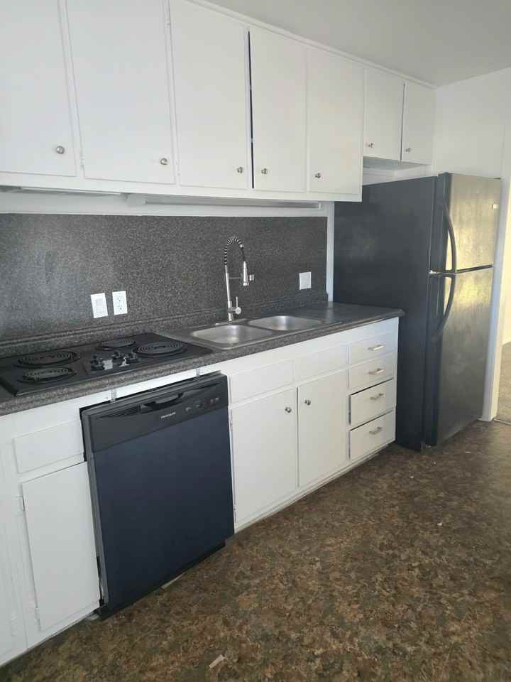 1003 N Grandview Ave #1003 - Photo 2 of 12