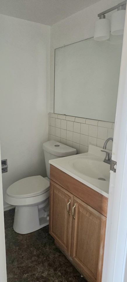 1003 N Grandview Ave #1003 - Photo 4 of 12