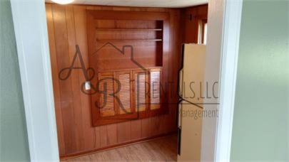 1728 S Walnut St #1 - Photo 3 of 9