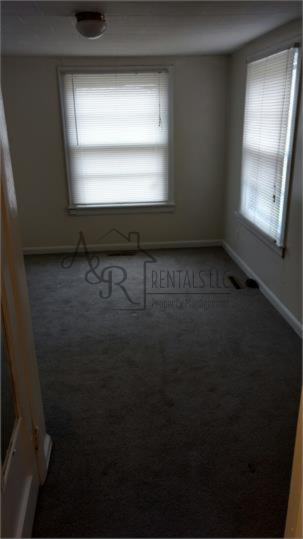 1728 S Walnut St #1 - Photo 5 of 9