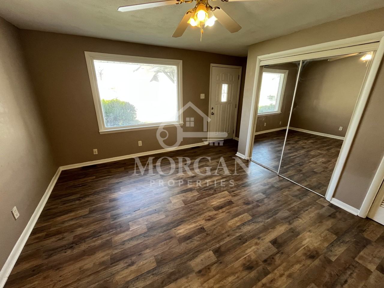 509 RUDDLE AVE - Photo 2 of 6